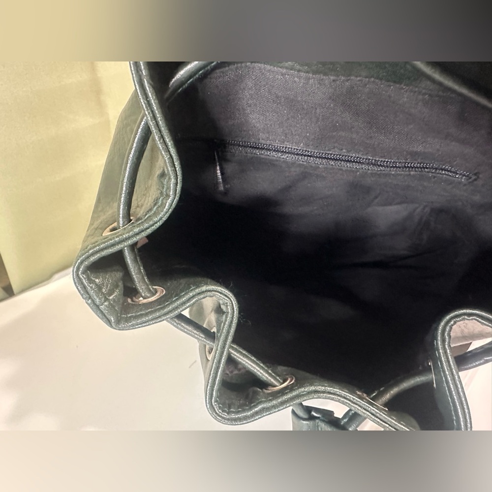 MODA ITALY Mini Backpak - Picture 11 of 16